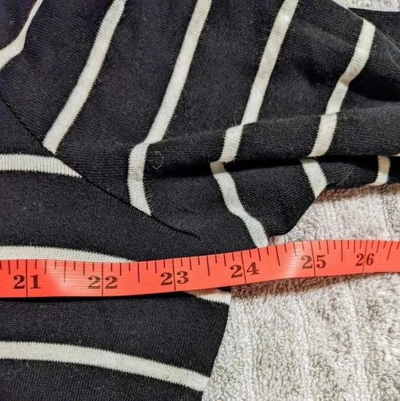 Chicos Convertible Striped Cotton Twist Neck Tee Sz XL 3 Black White 3/4 Sleeve - Picture 5 of 7